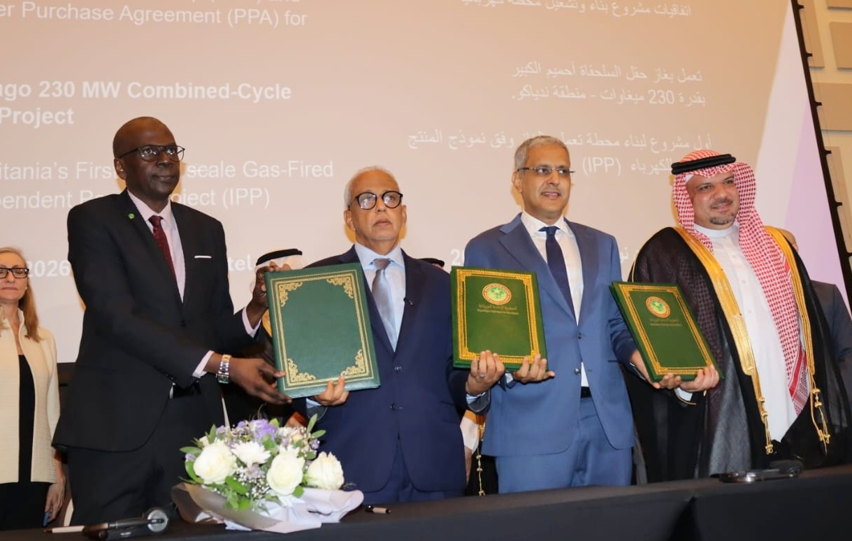 موريتانيا توقع اتفاقية إنشاء أول محطة لإنتاج الكهرباء بالغاز في “انجاكو” بالشراكة مع “أكوا باور” السعودية
